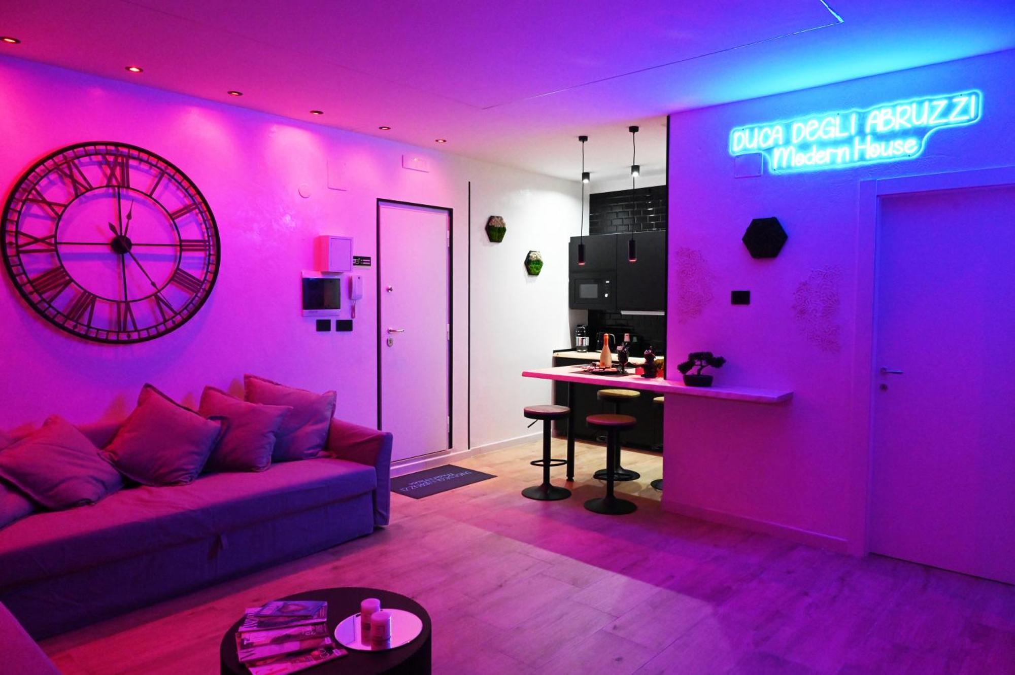 Duca Degli Abruzzi Modern House Luxury Relax Apartamento Brindisi Exterior foto